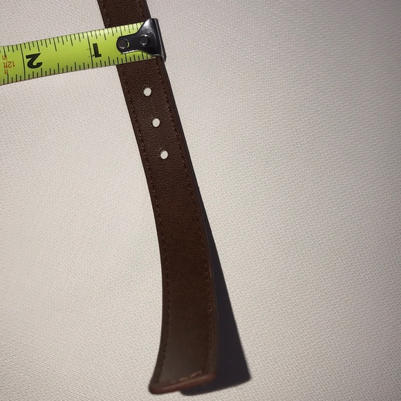 Michael kors belt size 6